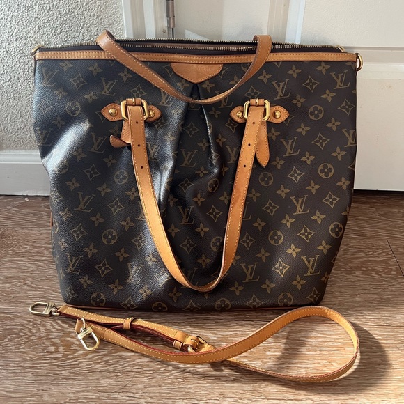 Louis Vuitton Handbags - Louis Vuitton Palermo GM Handbag